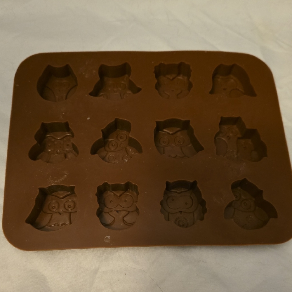 Brown Silicone Owl Mold for Making Scentsy Wax Melts